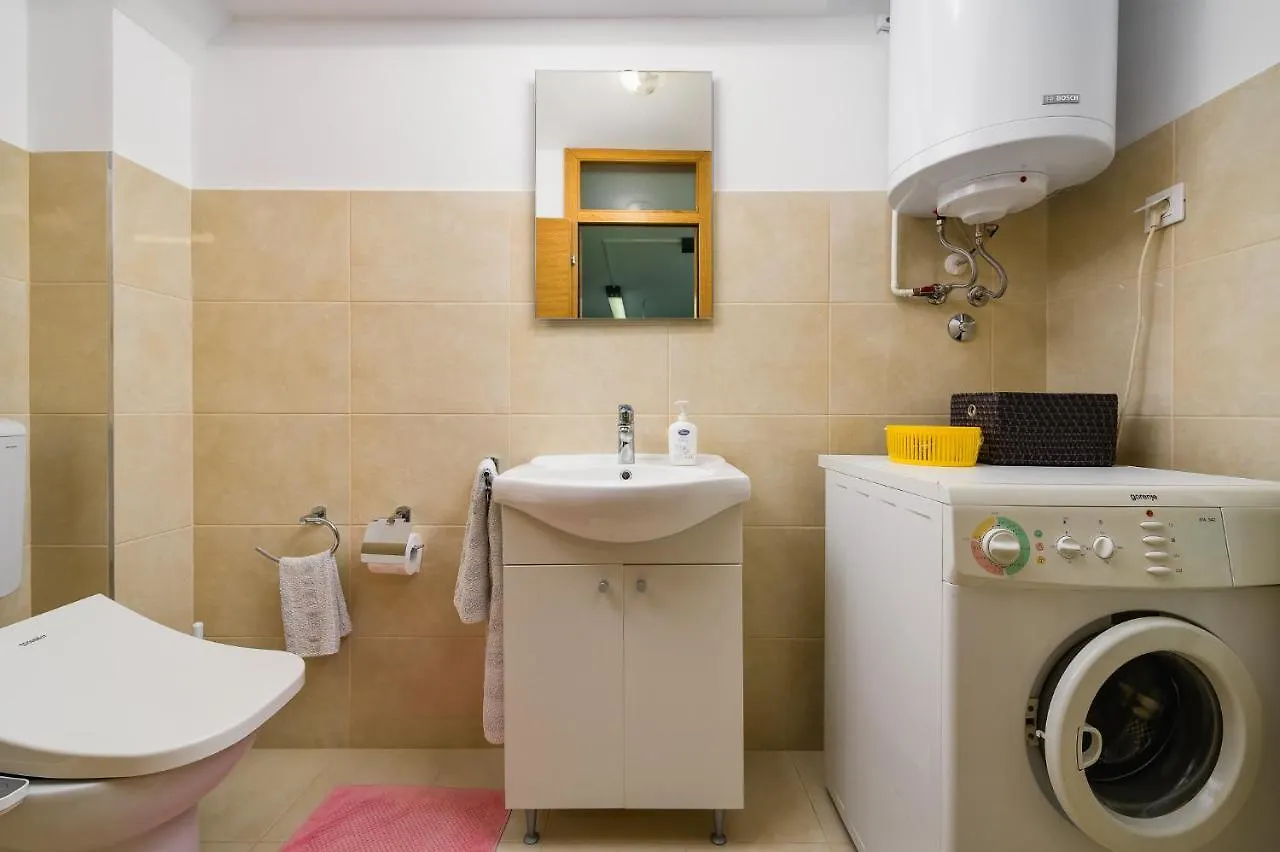 Apartment Leni Sveti Lovrec Pazenaticki