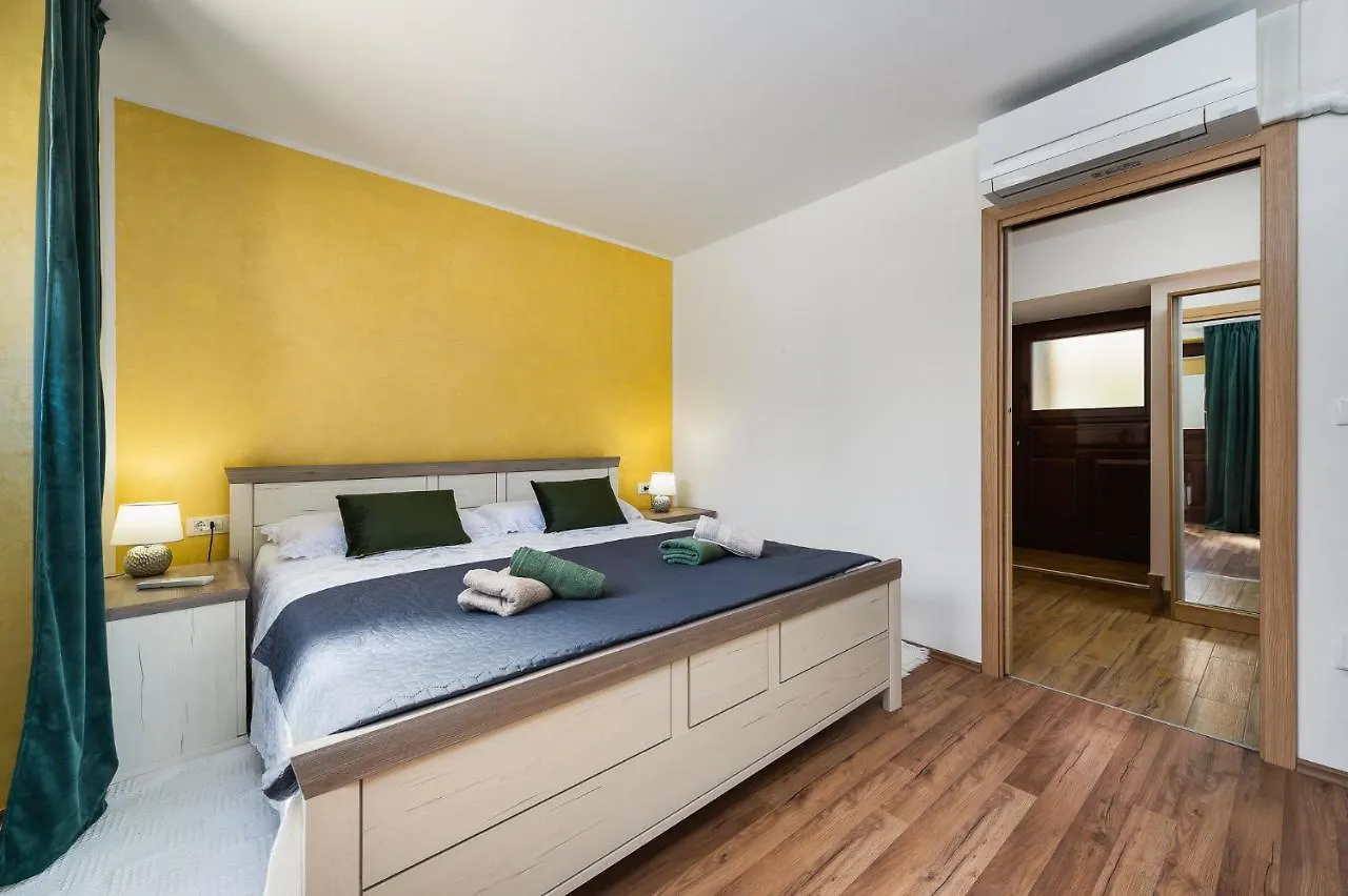 Apartment Leni Sveti Lovrec Pazenaticki