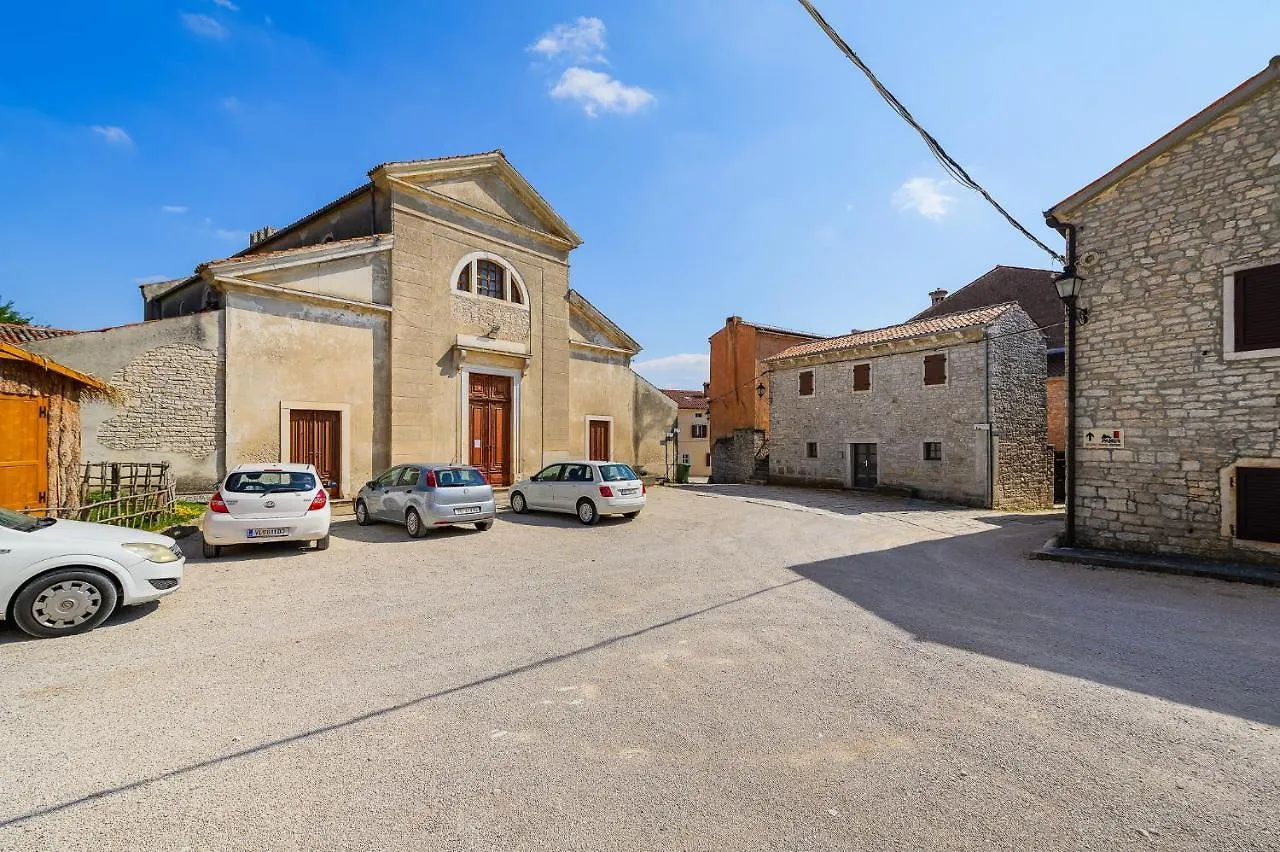 Sveti Lovreč Pazenatički Apartment Leni 0*, Sveti Lovreč Pazenatički קרואטיה